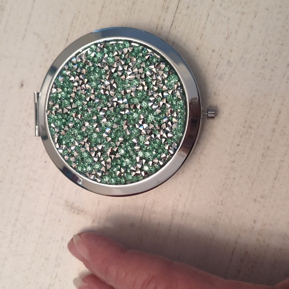 Compact purse mirror - Picture 4 of 5